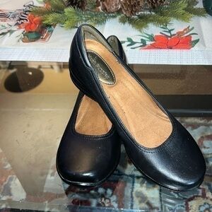 Hush Puppies leather size8